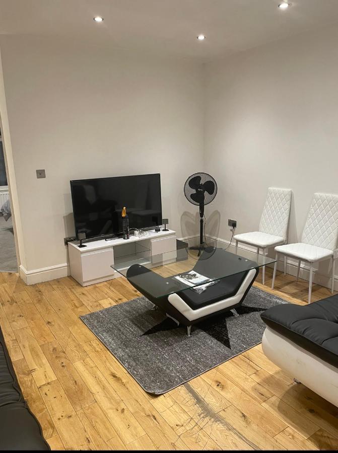 Tee'S Apartments Plumstead  Εξωτερικό φωτογραφία
