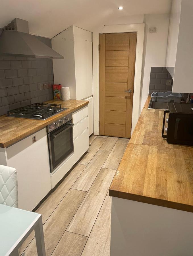 Tee'S Apartments Plumstead  Εξωτερικό φωτογραφία